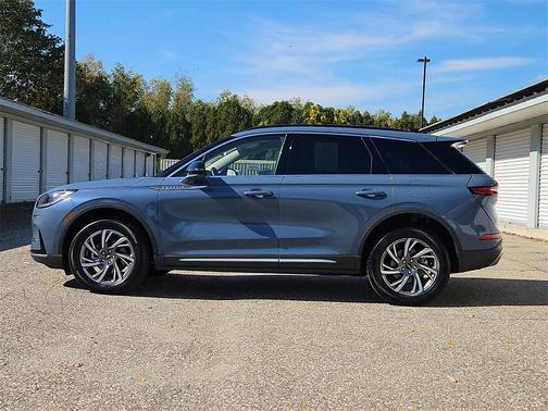 2025 Lincoln Corsair Premiere