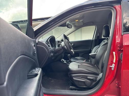 2021 Jeep Compass Altitude