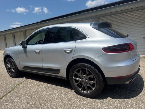 2015 Porsche Macan S