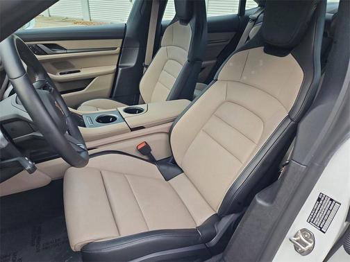 2025 Porsche Taycan Base