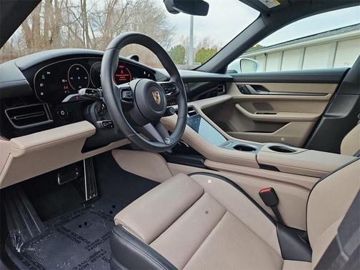 2025 Porsche Taycan Base