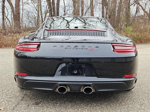 2019 Porsche 911 Carrera S