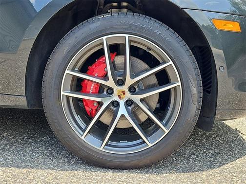 2023 Porsche Macan S