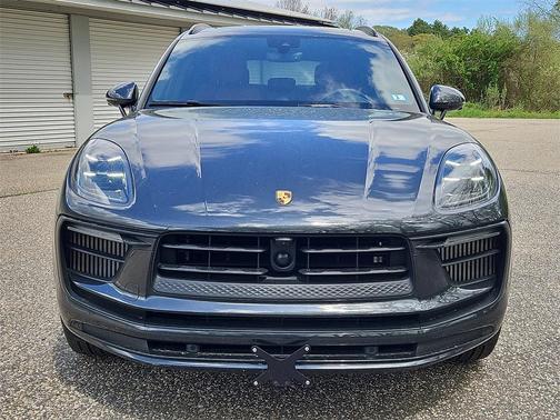 2023 Porsche Macan S
