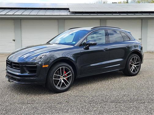 2023 Porsche Macan S
