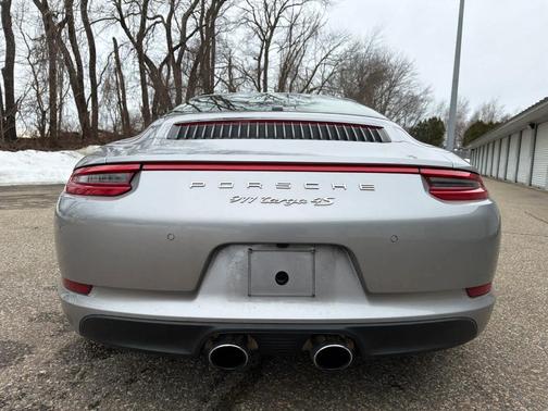 2019 Porsche 911 Targa