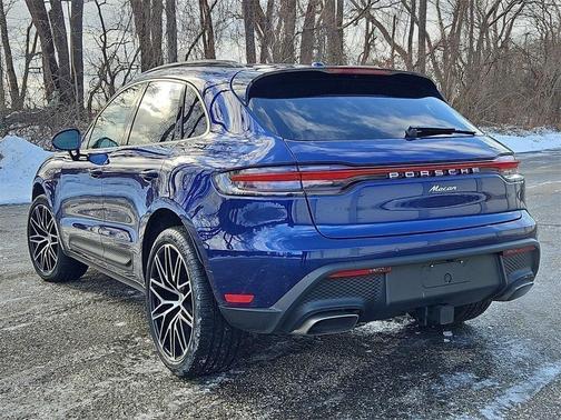 2025 Porsche Macan T