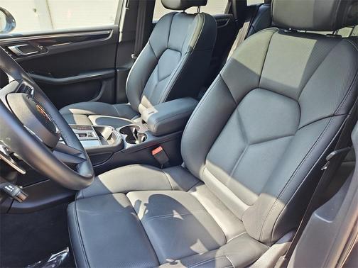 2024 Porsche Macan