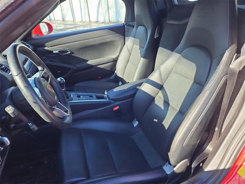 2022 Porsche 718 Boxster 