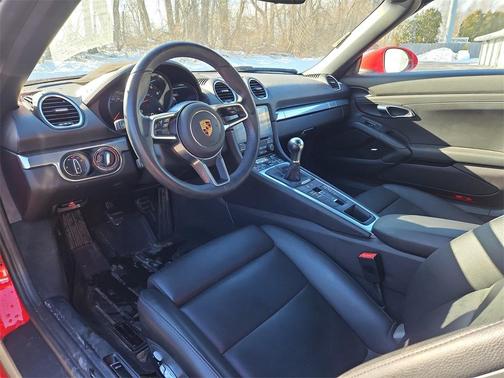 2022 Porsche 718 Boxster 