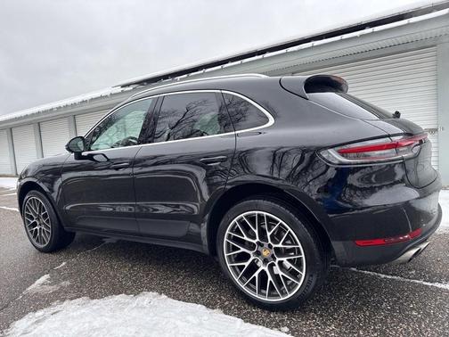 2020 Porsche Macan S