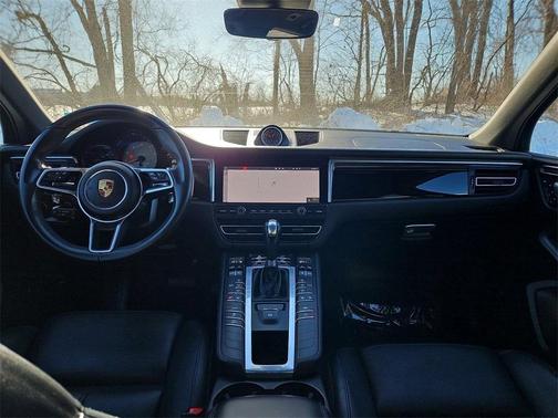 2020 Porsche Macan S