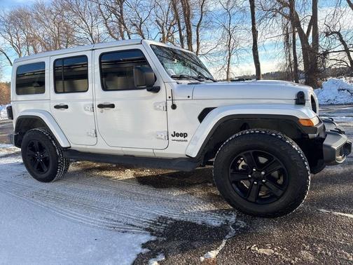 2021 Jeep Wrangler Unlimited Sahara Altitude