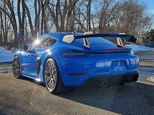 2025 Porsche 718 Cayman GT4 RS