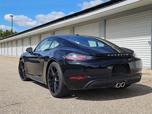 2025 Porsche 718 Cayman S