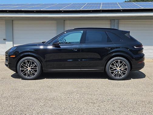 2026 Porsche Cayenne Base