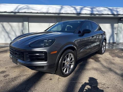 2024 Porsche Cayenne AWD