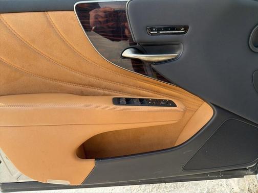 2022 Lexus LS 500 Base