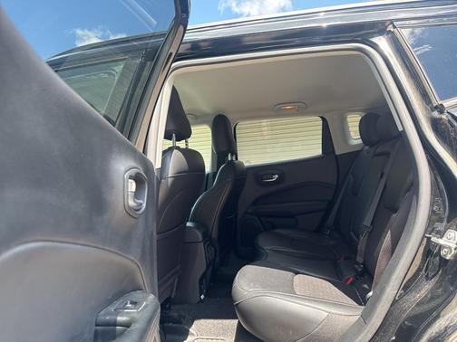 2020 Jeep Compass Altitude