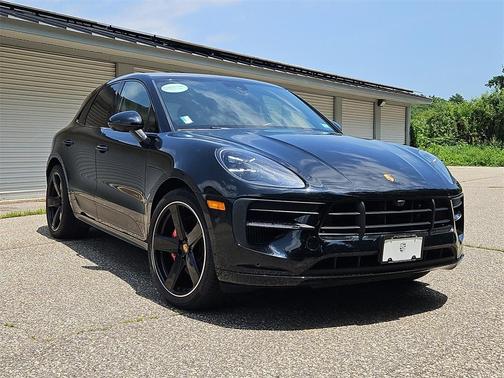 2023 Porsche Macan S