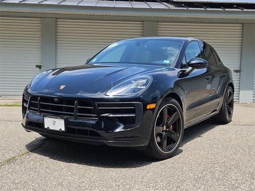 2023 Porsche Macan S