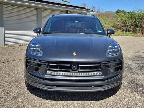 2023 Porsche Macan S