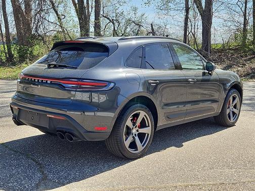 2023 Porsche Macan S