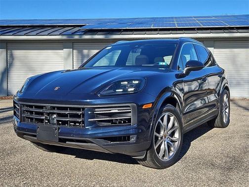 2024 Porsche Cayenne Base