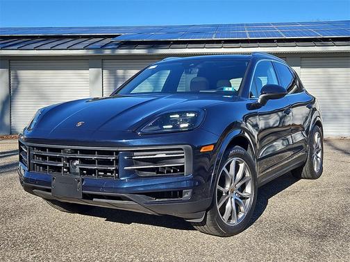 2024 Porsche Cayenne Base