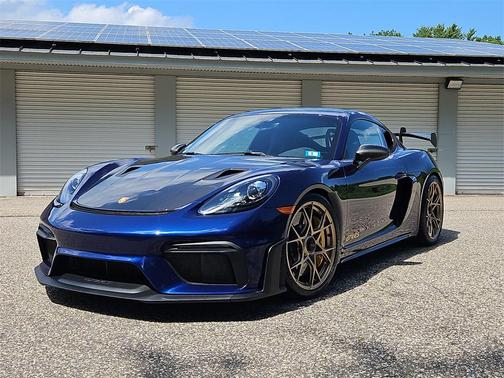2023 Porsche 718 Cayman GT4 RS