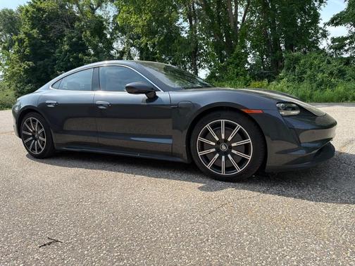 Volcano Grey Metallic 2024 Porsche Taycan 4S