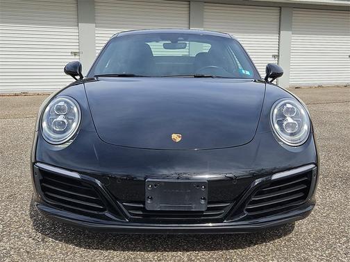 2019 Porsche 911 Carrera 4S