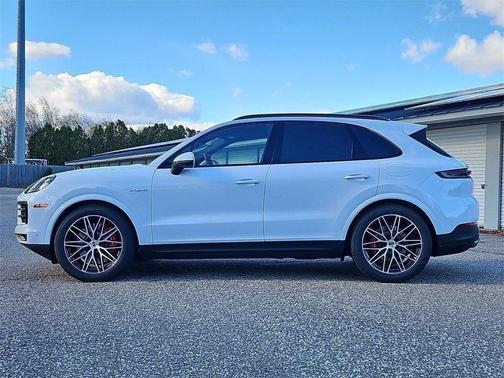 2026 Porsche Cayenne S