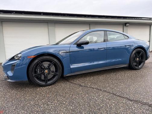 2023 Porsche Taycan Turbo S