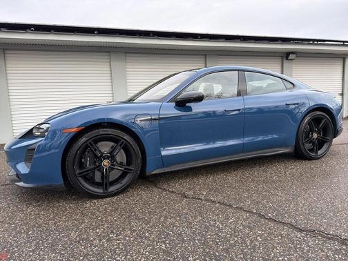 2023 Porsche Taycan Turbo S