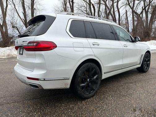 2022 BMW X7 xDrive40i