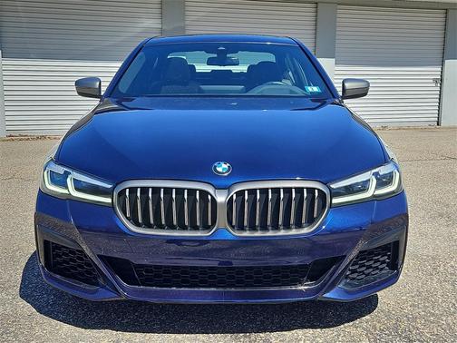 2022 BMW M550 i xDrive