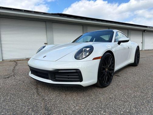 2022 Porsche 911 Carrera 4S