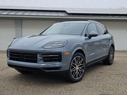 2026 Porsche Cayenne Base