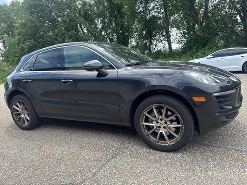 2018 Porsche Macan S