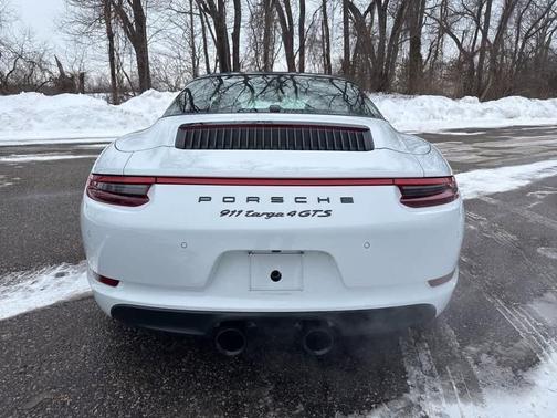 2019 Porsche 911 Targa 4 GTS
