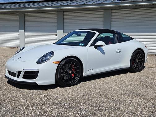 2019 Porsche 911 Targa 4 GTS