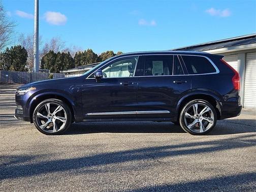 2017 Volvo XC90 Hybrid T8 Inscription