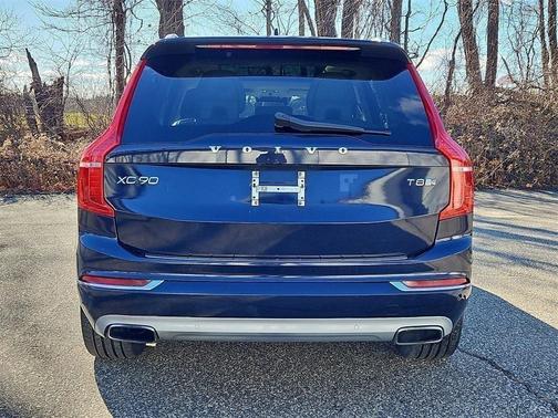 2017 Volvo XC90 Hybrid T8 Inscription