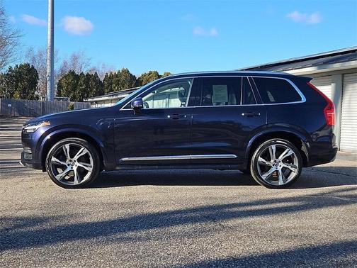 2017 Volvo XC90 Hybrid T8 Inscription