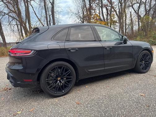2024 Porsche Macan GTS