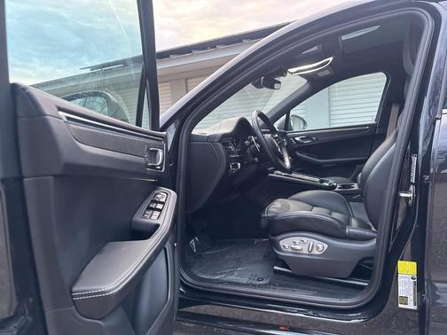 2024 Porsche Macan GTS