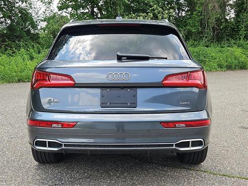 2020 Audi Q5 e 55 Premium