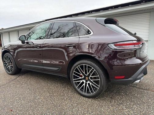 2023 Porsche Macan S