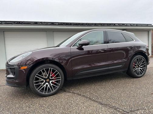 2023 Porsche Macan S